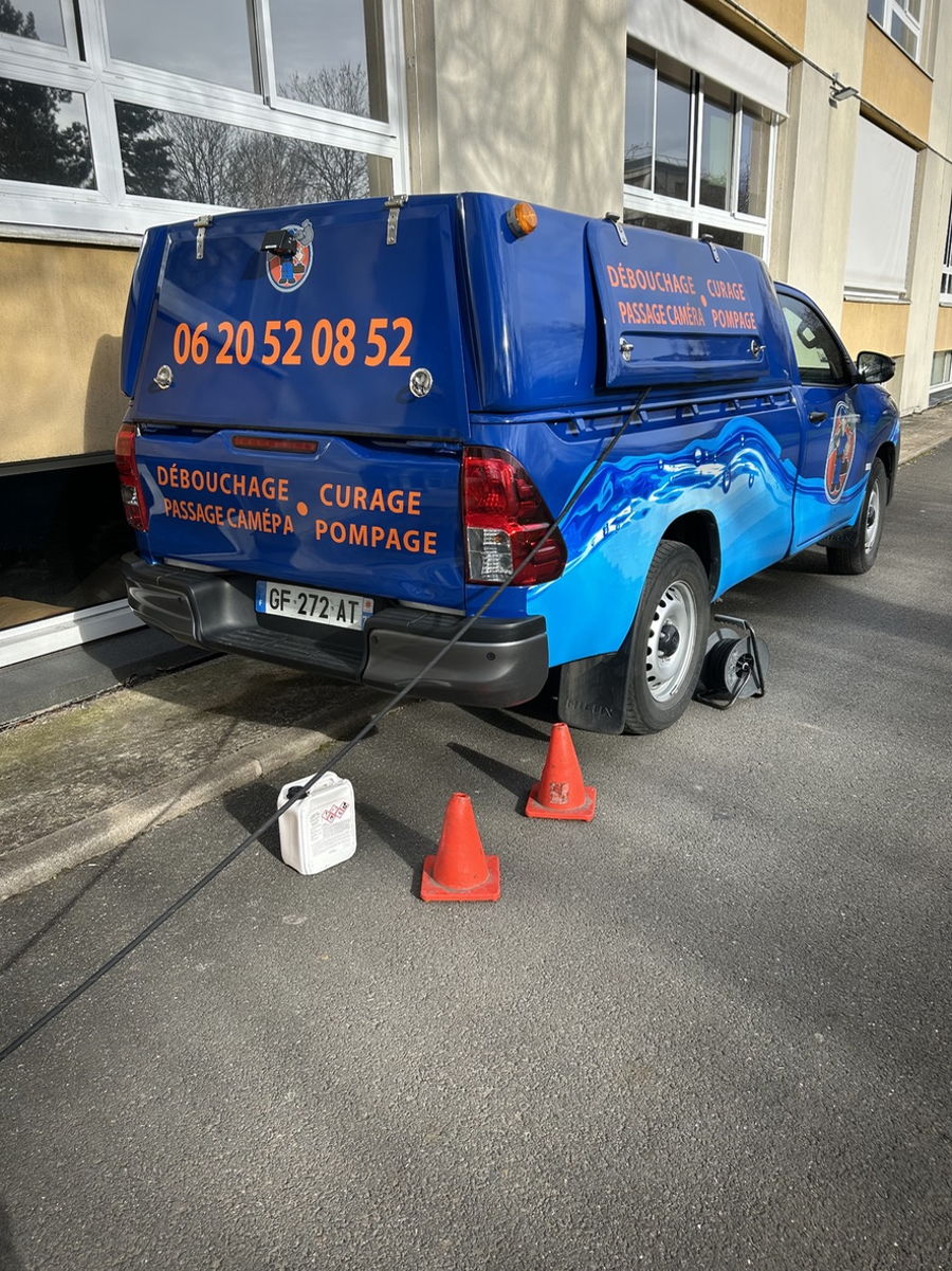 Débouchage d'un siphon de sol de douche — photo 2