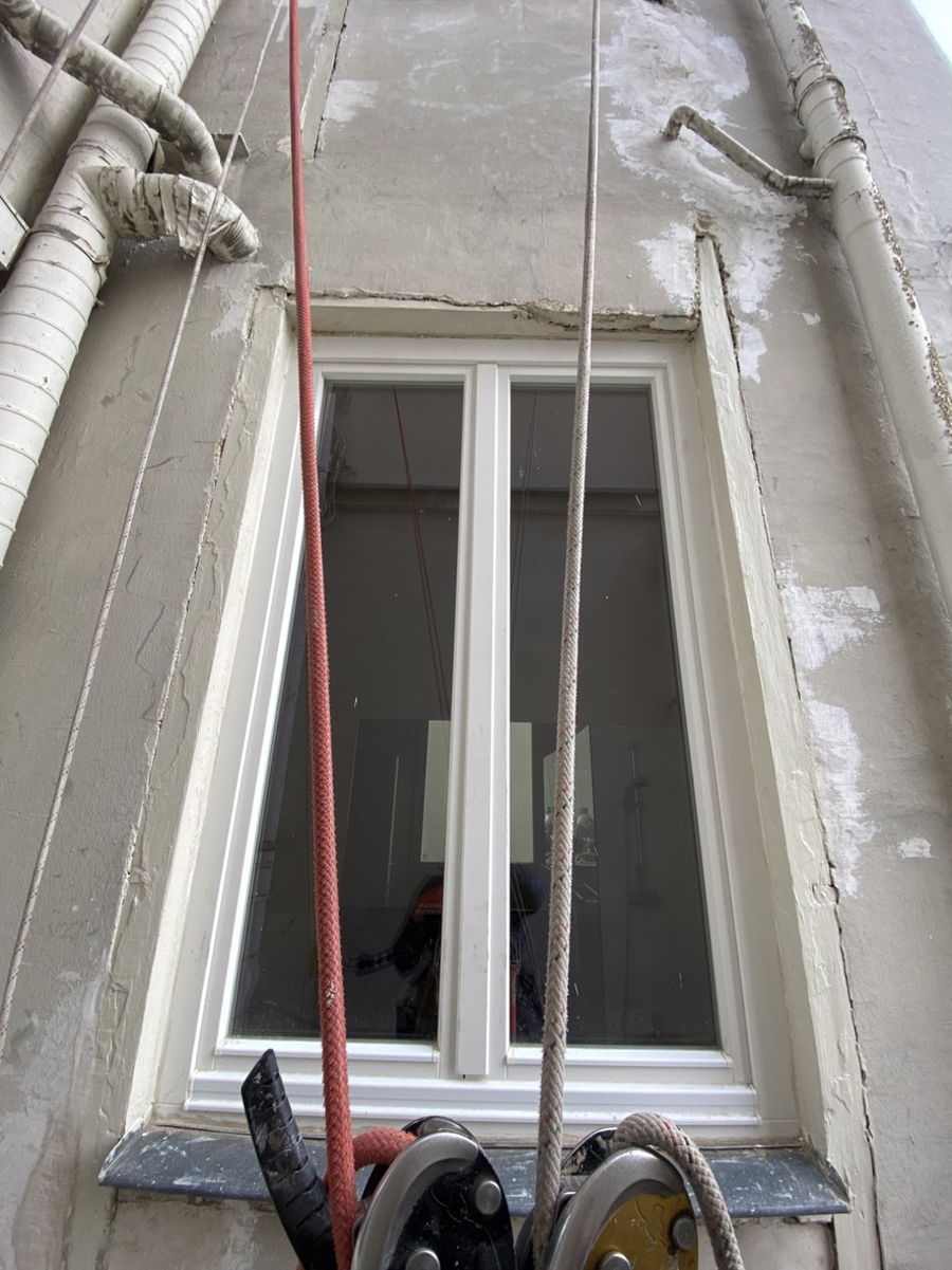 Reprise d'une façade en briques sur corde — photo 2
