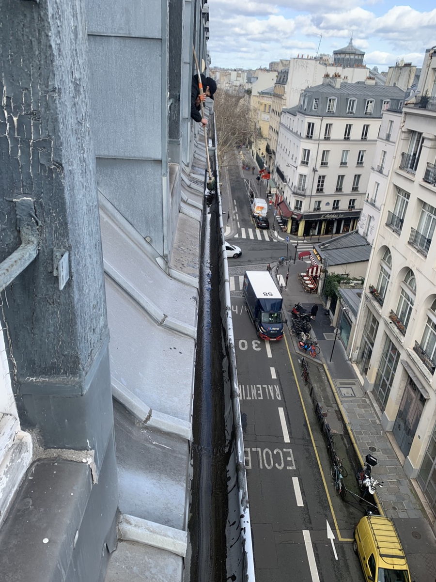 Nettoyage de cheneau anglais, côté rue Amelot — photo 4