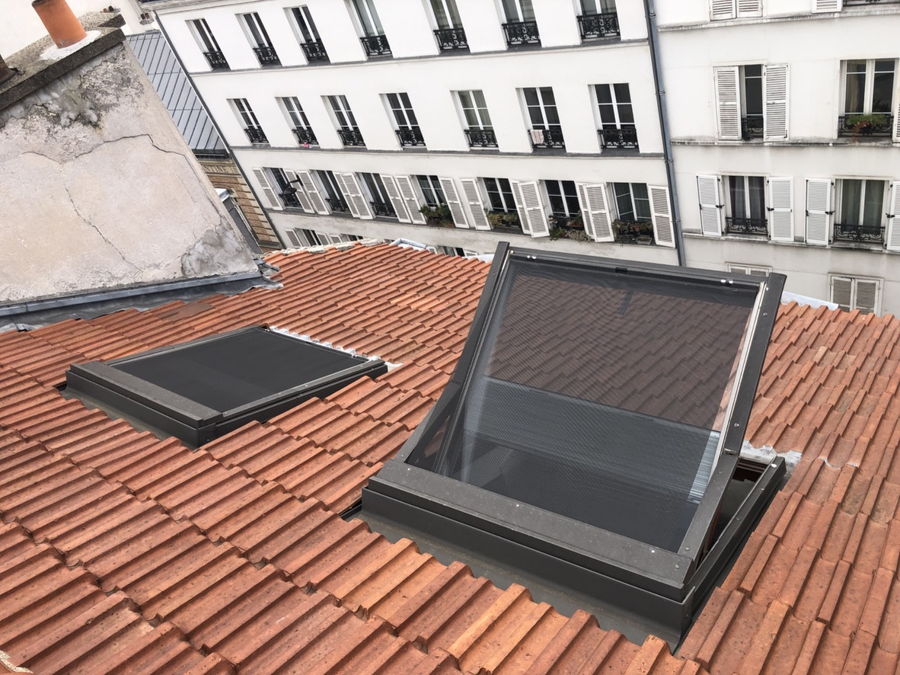 Remplacement de deux fenêtres de toit Velux à Paris — photo 3