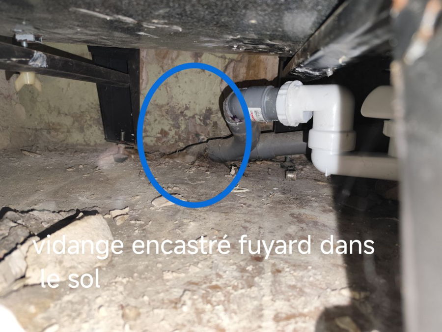 Recherche de fuite dans un plafond de cagibi à Paris — photo 2