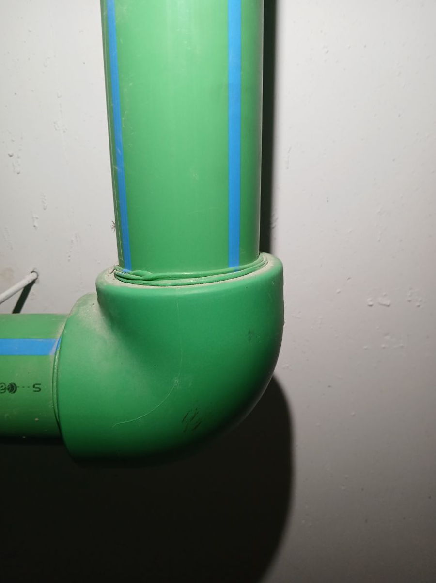 OBJET : Fuite en parking

Constatation

Arrivé sur place en présence de Mons — photo 12