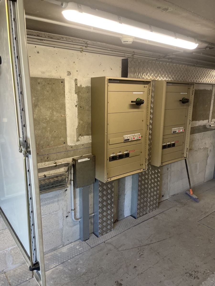Remplacement des alimentations électriques en 150 mm² à Puteaux — photo 4