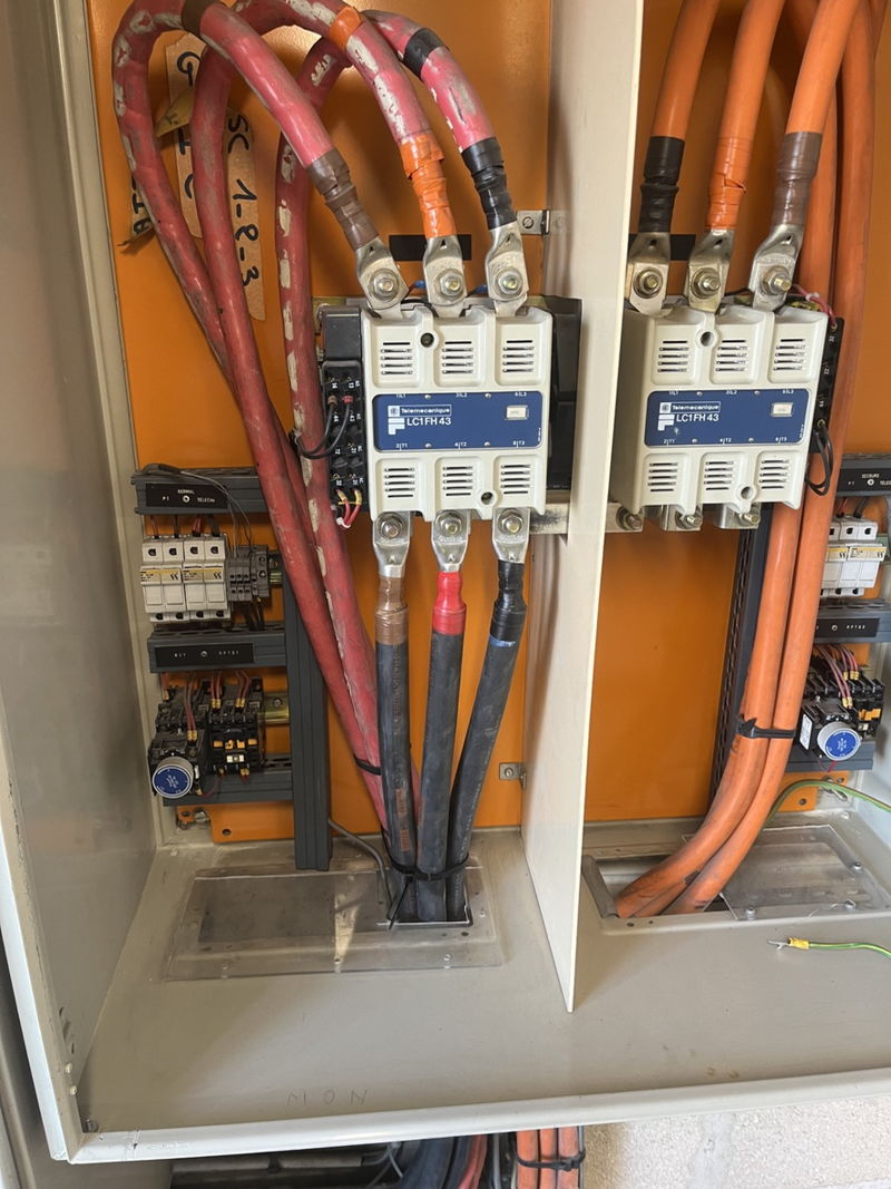 Remplacement des alimentations électriques en 150 mm² à Puteaux à puteaux