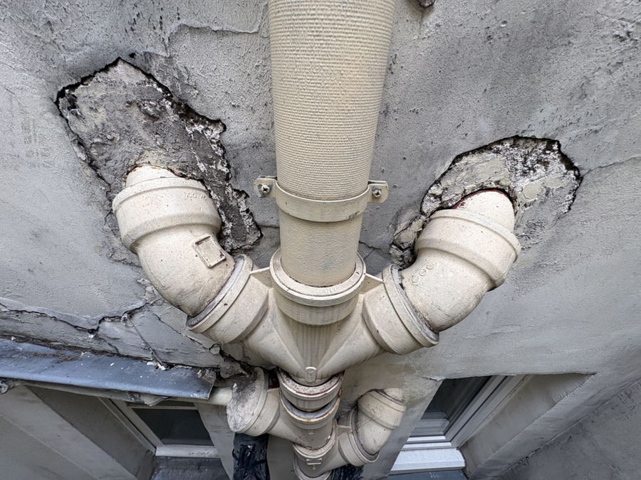 Installation de façade bois à Paris sur un immeuble — photo 2