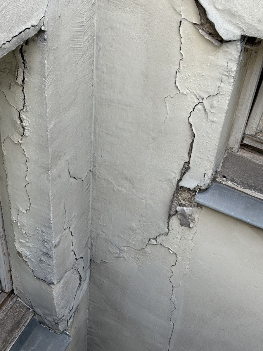 Installation de façade bois à Paris sur un immeuble — photo 13