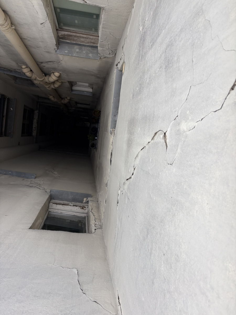 Installation de façade bois à Paris sur un immeuble — photo 18