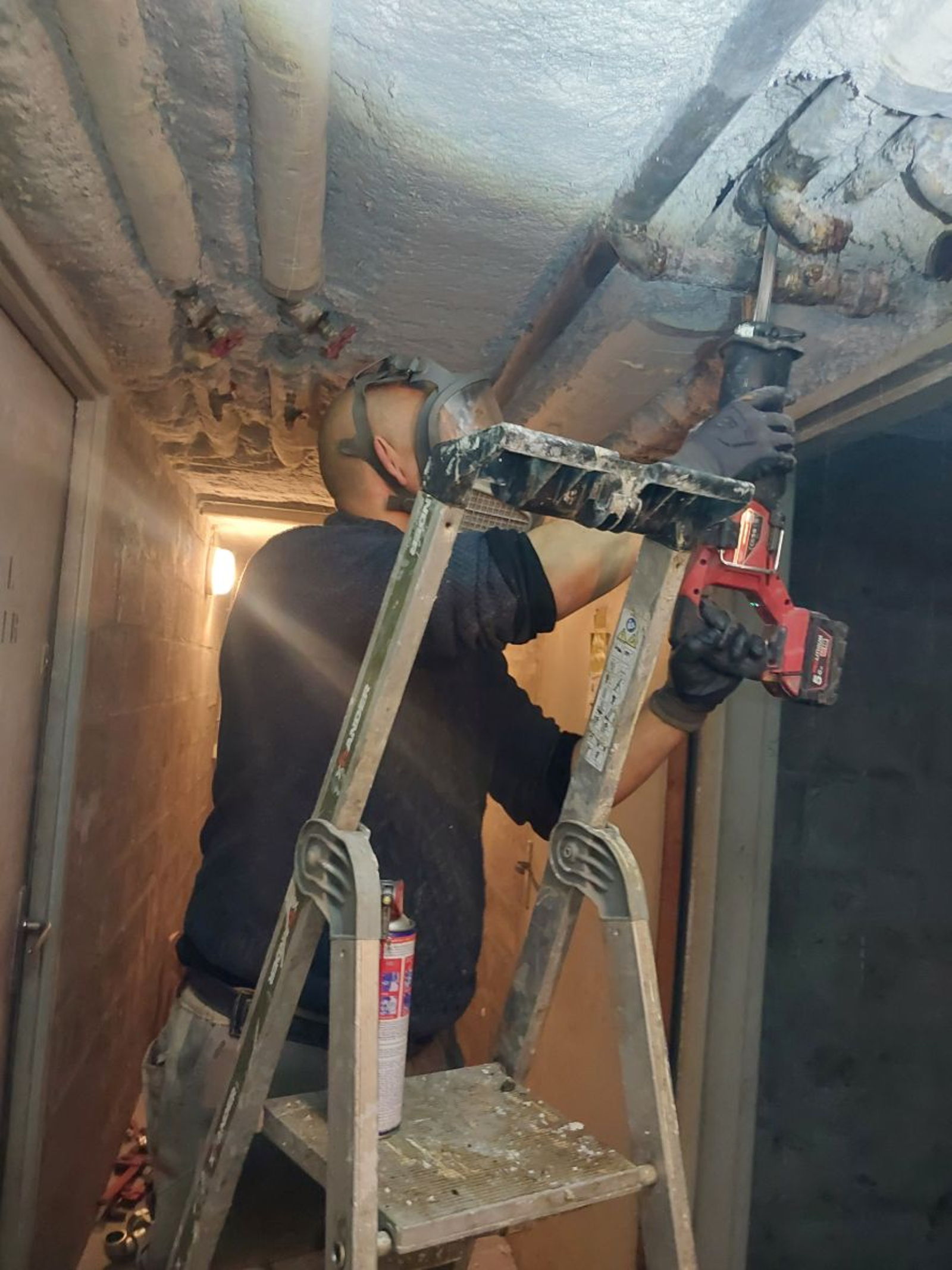 Rénovation d'une colonne dans une gaine technique à Nanterre